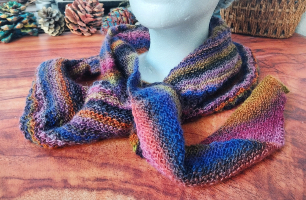 Echarpe bleue violette crochet